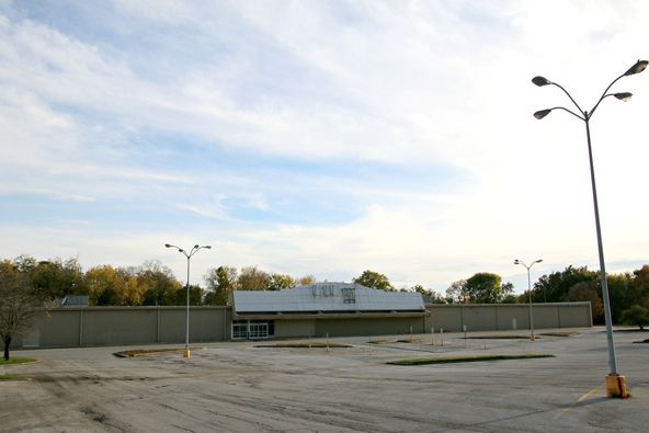 3840 46th Ave, Rock Island, IL 61201